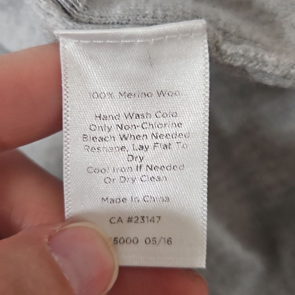 Talbots Womens Gray Elbow Sleeve Pure Merino Wool Cardigan Size 2x* Mature Work - Picture 6 of 10